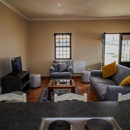 Swellendam Self Catering Villa Kültér fotó